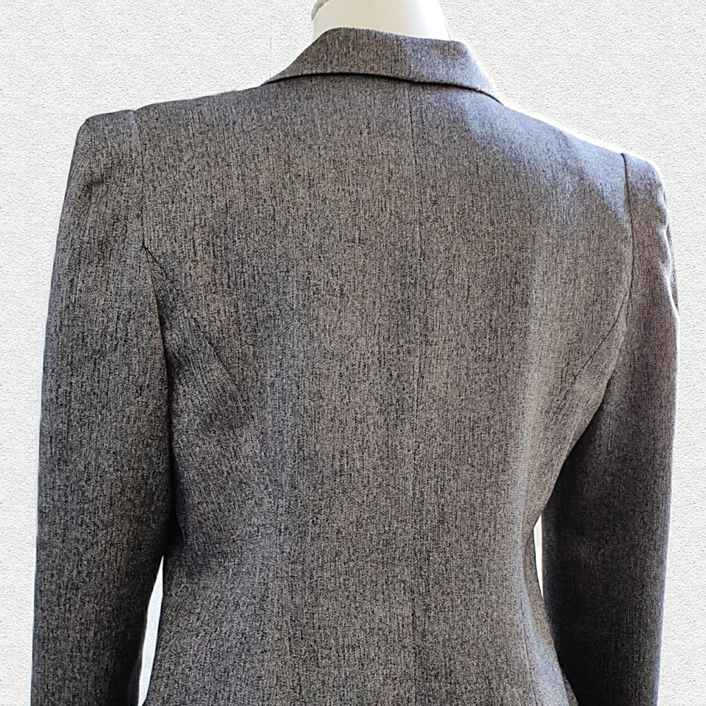 Anthea Crawford 2 Piece Suit Blazer and Pants Size 10 - Picture 11 of 11